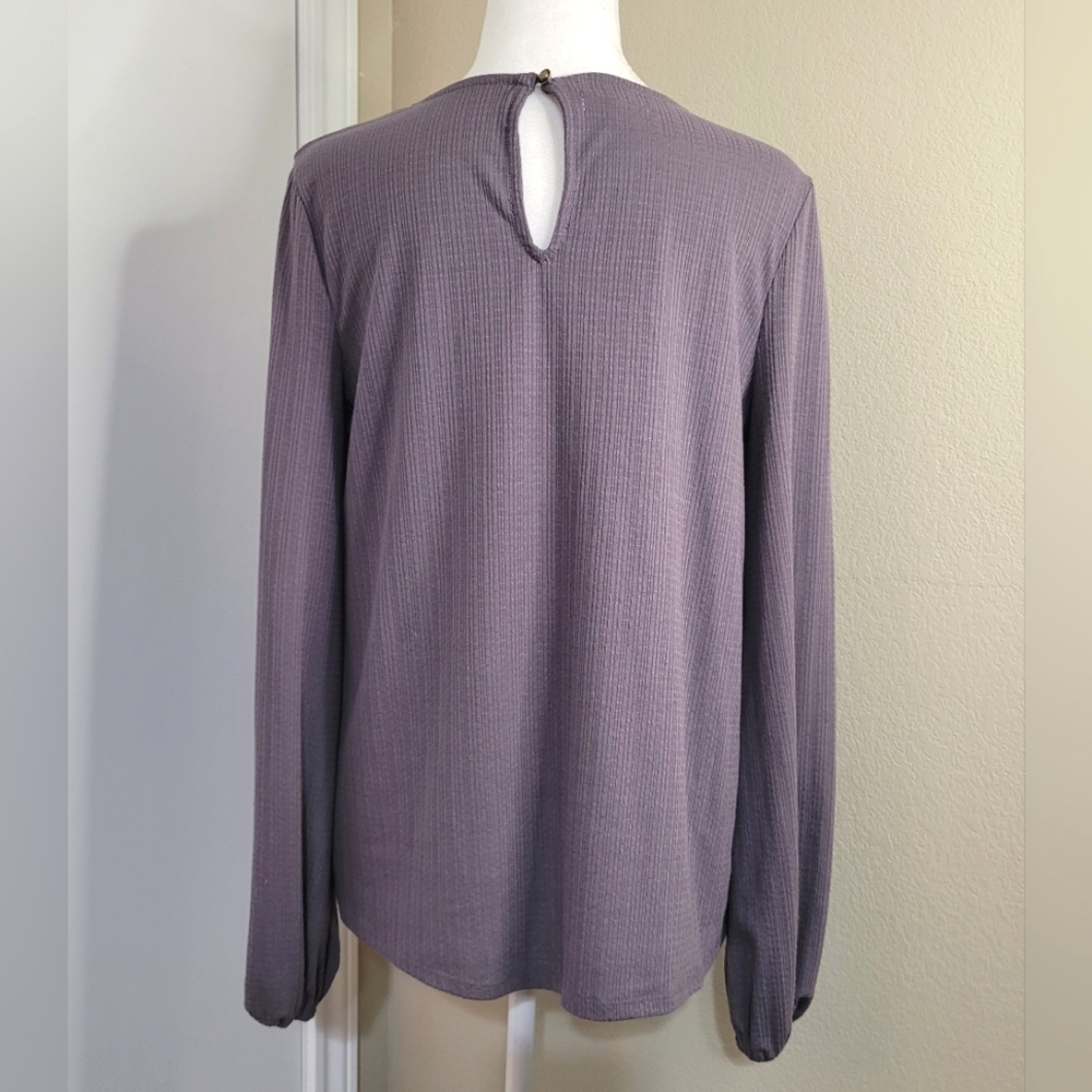 Maurice Balloon Long Sleeve Blouse, Size Medium, Lace Neckline - Picture 5 of 8